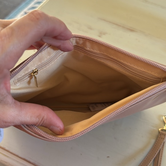 Viv‎ & Lou Wristlet - Picture 2 of 3